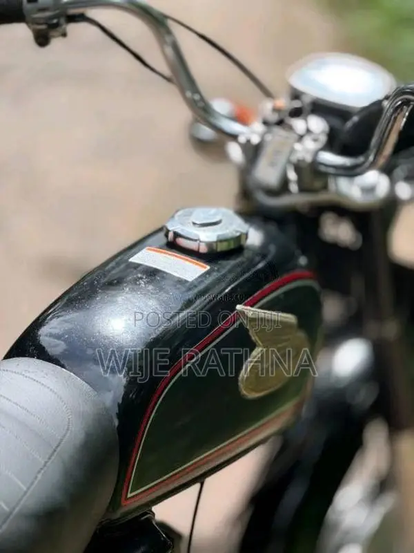 Honda CD50 2002 Motorbike (Used)
