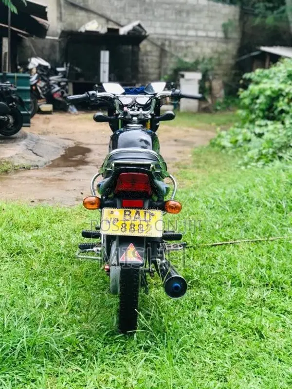 Bajaj CT-100 2013 Motorbike (Used)