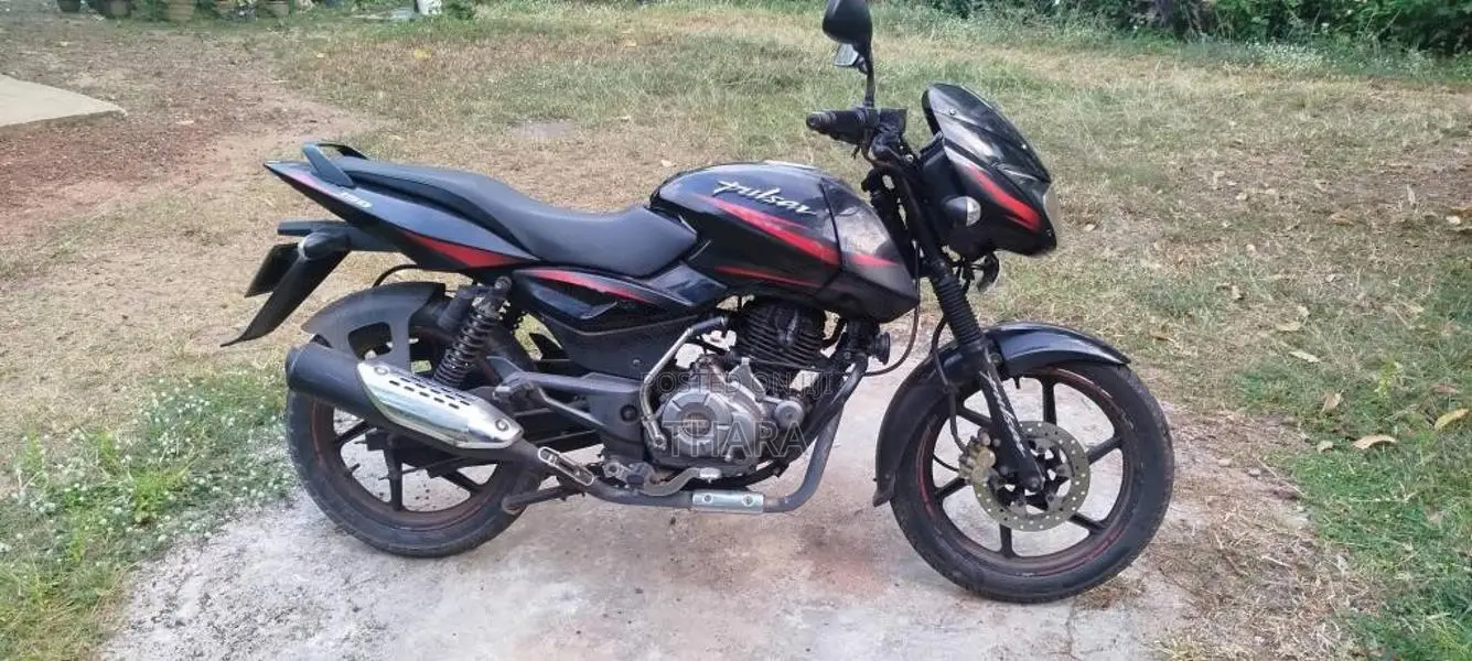 Bajaj Pulsar 150 2017 Motorbike (Used)