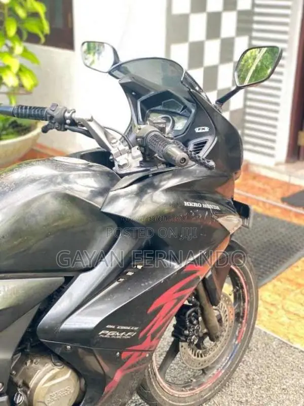 Hero-Honda Karizma 2011 Motorbike (Used)