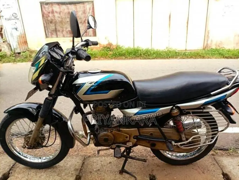 Bajaj CT-100 2010 Motorbike (Used)