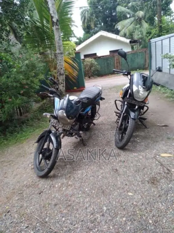Bajaj CT-100 2010 Motorbike (Used)