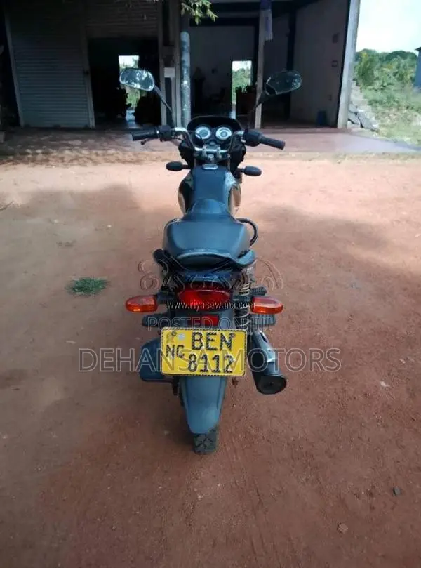 Bajaj Platina 2017 Motorbike (Used)