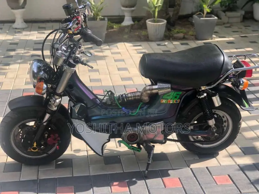 Honda Chaly 1984 Motorbike (Used)