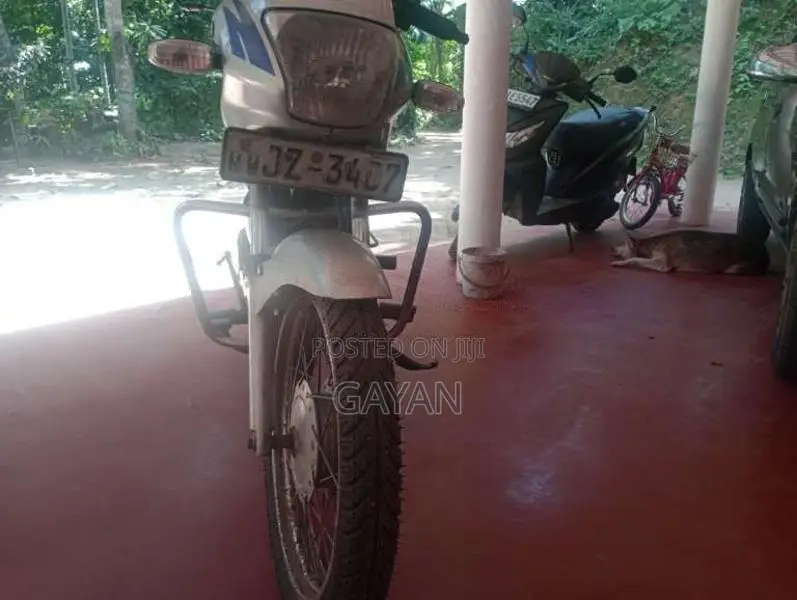 Hero Passion 2005 Motorbike (Used)