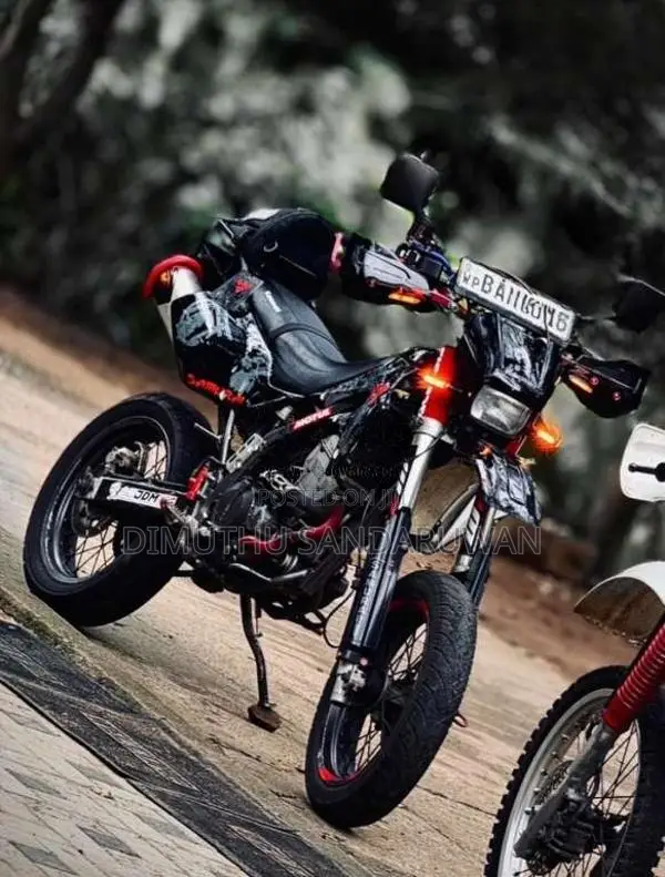 Kawasaki D Tracker 2010 Motorbike (Used)