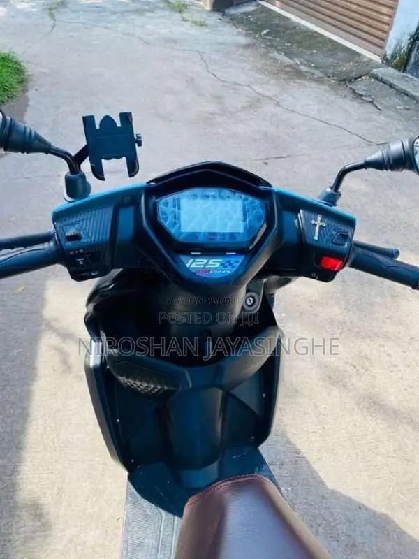 TVS Ntorq 2025 Motorbike (Used)