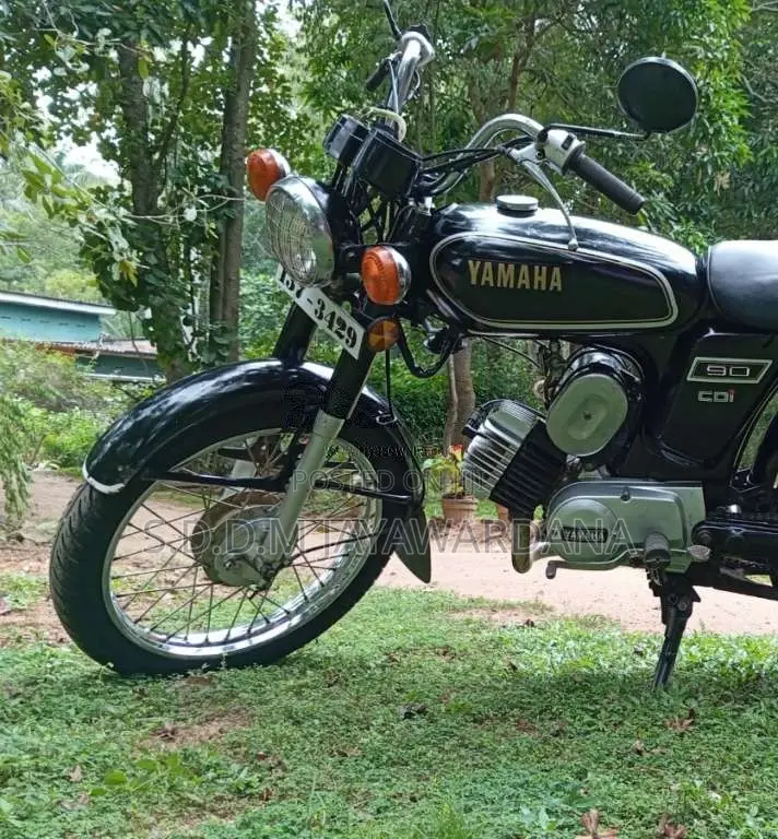 Yamaha YB90 1996 Motorbike (Used)