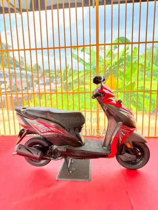 Honda Dio 2017 Motorbike (Used)