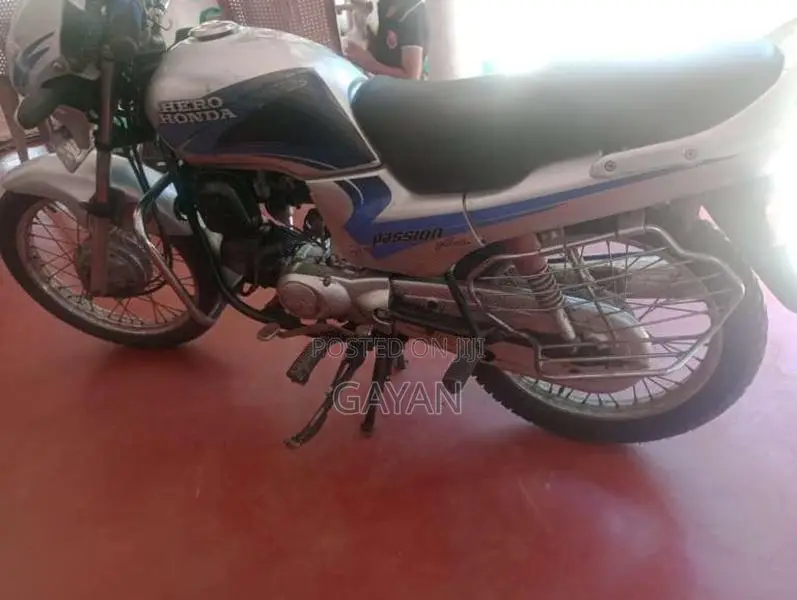 Hero Passion 2005 Motorbike (Used)
