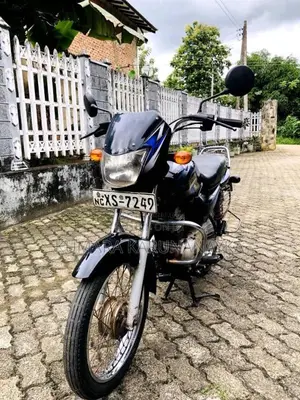 Bajaj CT-100 2012 Motorbike (Used)