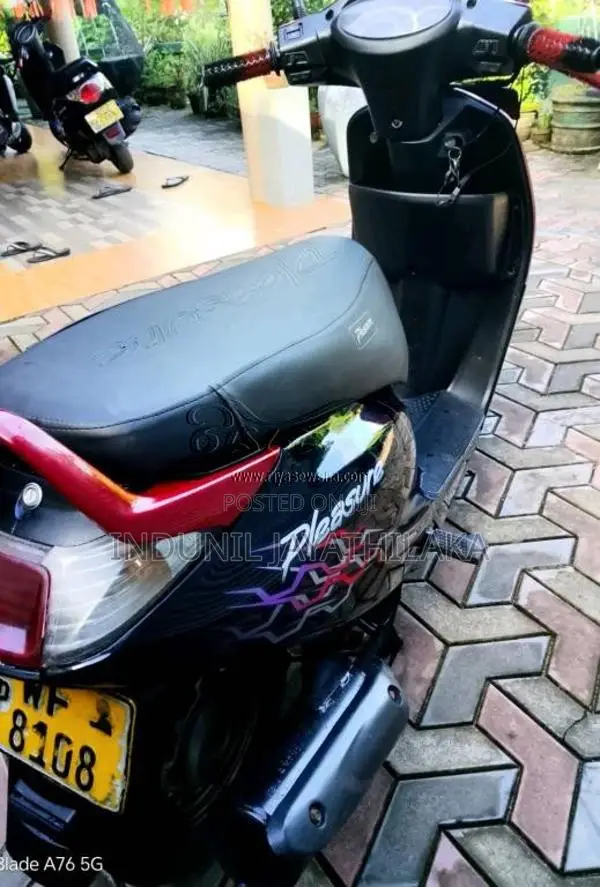 Hero Pleasure 2011 Motorbike (Used)