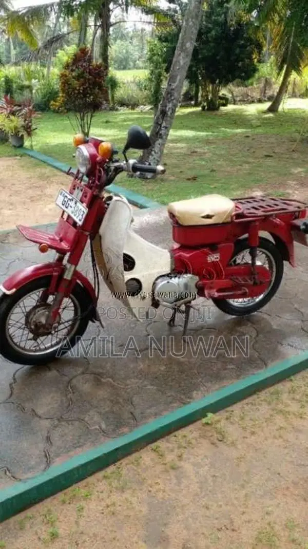 Honda MD 90 2000 Motorbike (Used)