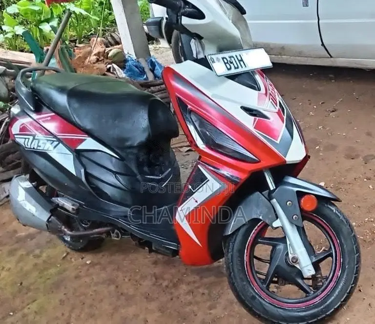 Hero Dash 2015 Motorbike (Used)