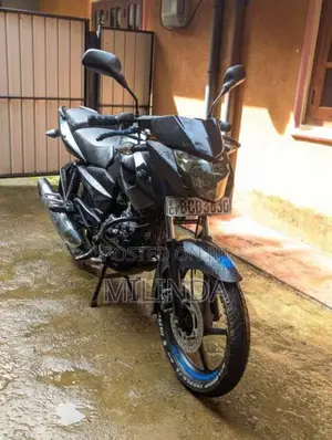 Bajaj Pulsar 135 2014 motorcycle (Used)