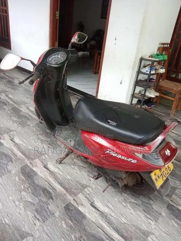 Hero Pleasure 2011 Motorbike (Used)
