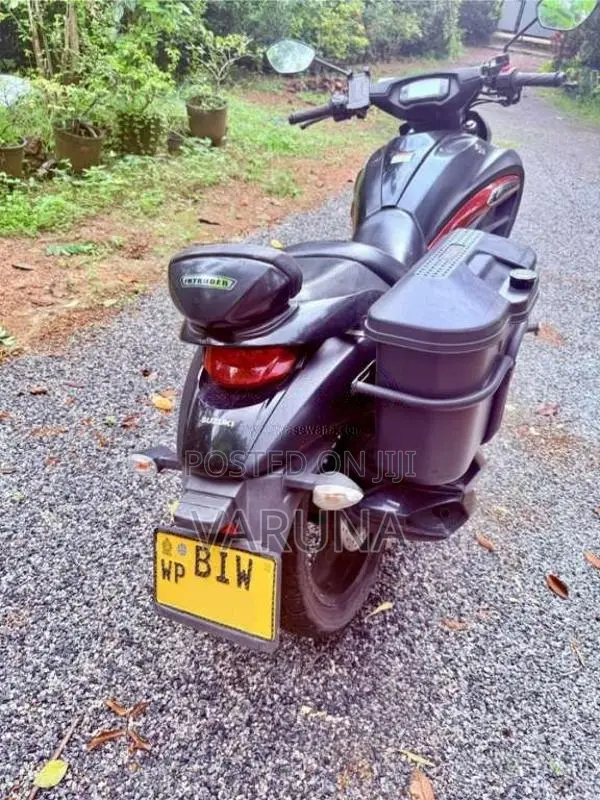 Suzuki Intruder 2019 Motorbike (Used)