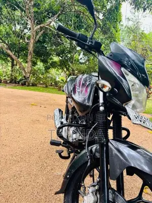 Bajaj Discover 2014 Motorbike (Used)