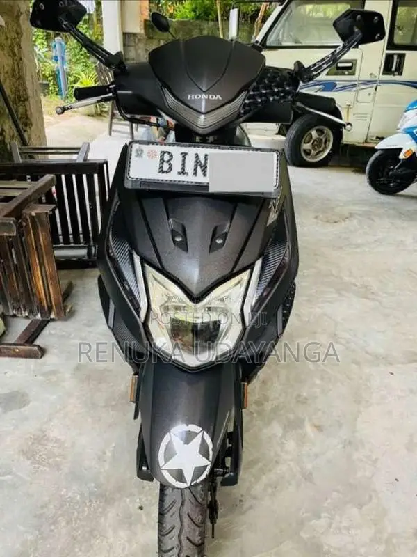 Honda Dio 2019 Motorbike (Used)