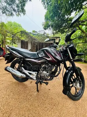 Bajaj Discover 2014 Motorbike (Used)