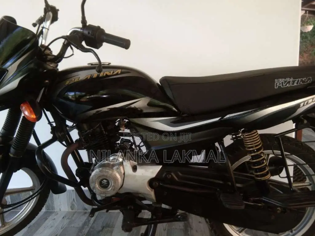 Bajaj Platina Es 2017 Motorbike (Used)