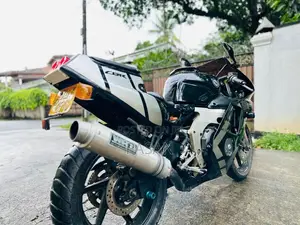 Honda CBR 2012 Motorbike (Used)