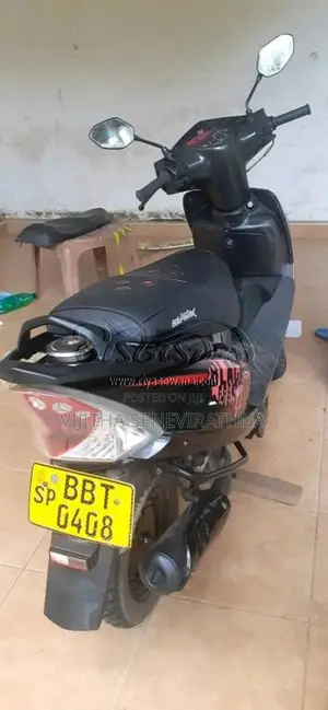 TVS Scooty Streak 2015 Motorbike (Used)