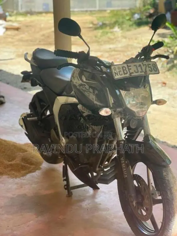 Yamaha FZ 2016 Motorbike (Used)