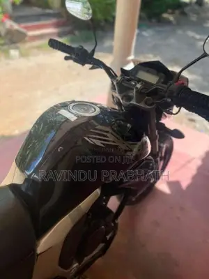 Yamaha FZ 2016 Motorbike (Used)