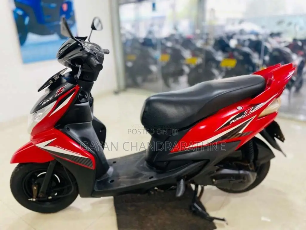 Yamaha Ray Z 2015 Motorbike (Used)