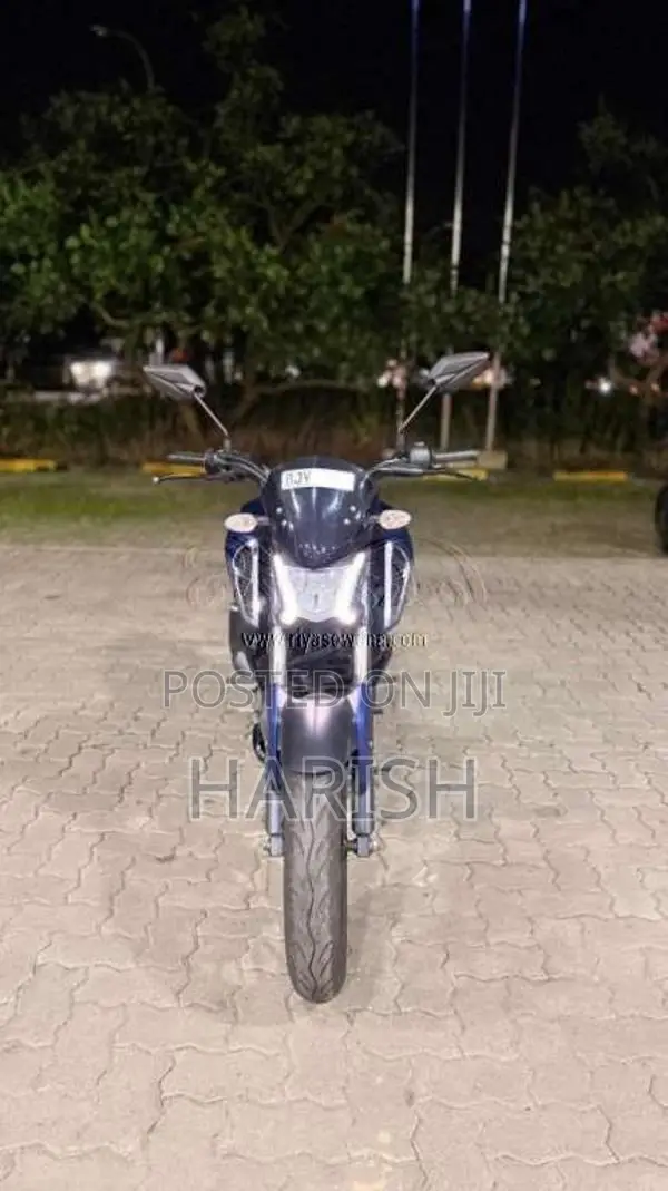 Yamaha FZ V4 2025 Motorbike (Used)