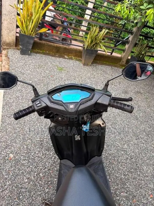 Honda Dio 2019 Motorbike (Used)