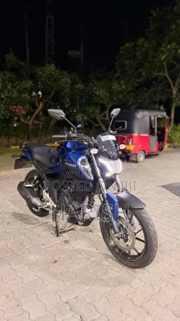 Yamaha FZ V4 2025 Motorbike (Used)