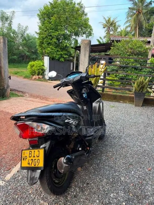 Honda Dio 2019 Motorbike (Used)