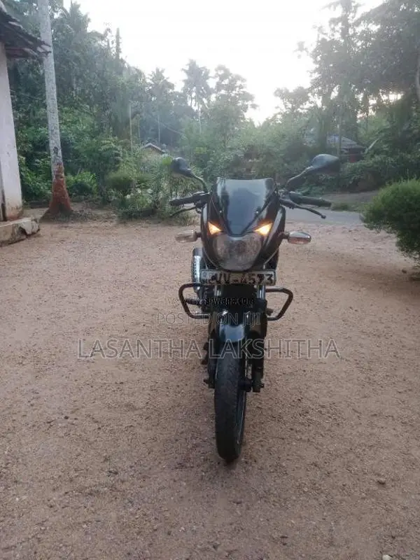 Bajaj Pulsar 2011 Motorbike (Used)