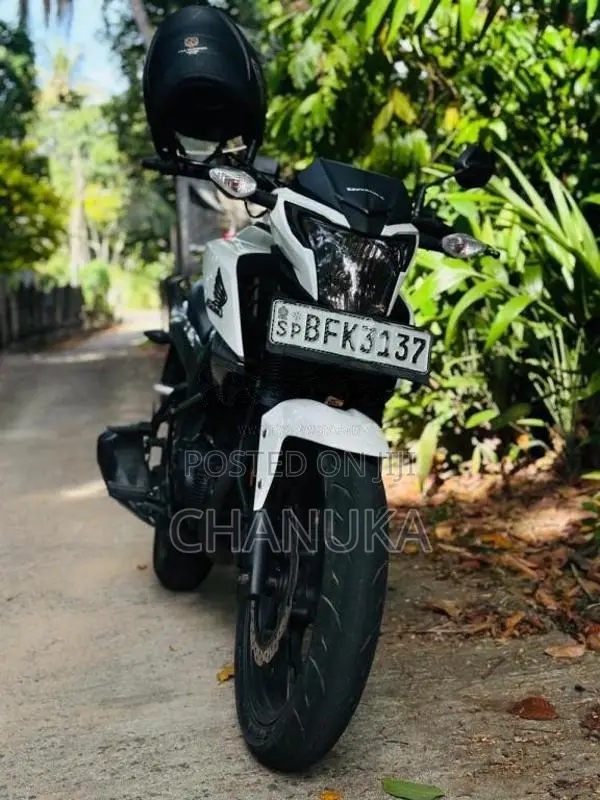 Honda Cb Hornet 2016 Motorbike (Used)