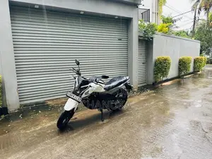 Honda Cb Hornet 2016 Motorbike (Used)