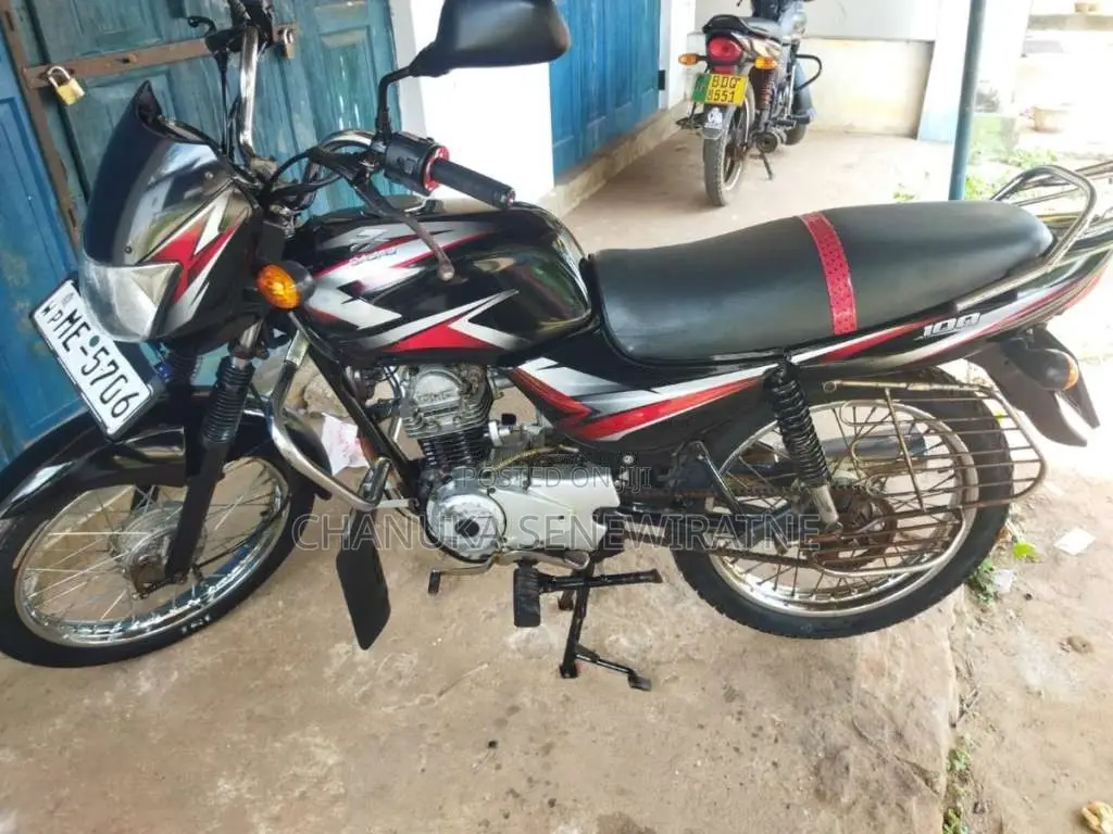 Bajaj CT-100 2006 Motorbike (Used)