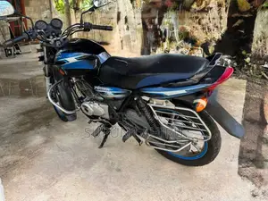 Bajaj Discover 2006 Motorbike (Used)