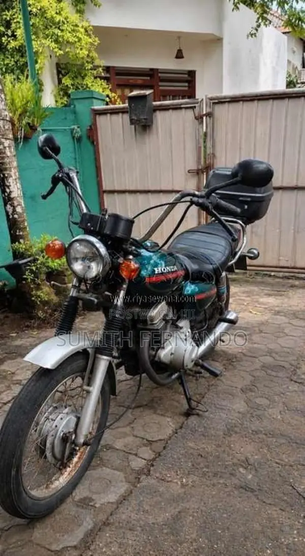 Honda CM 125 T 1994 Motorbike (Used)