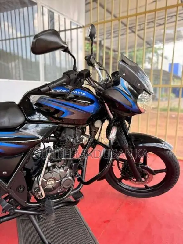 Bajaj Discover 2012 Motorbike (Used)