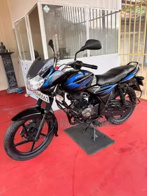 Bajaj Discover 2012 Motorbike (Used)