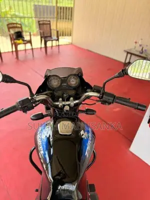 Bajaj Discover 2012 Motorbike (Used)