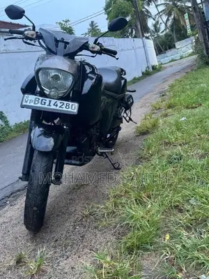Suzuki Intruder 2017 Motorbike (Used)