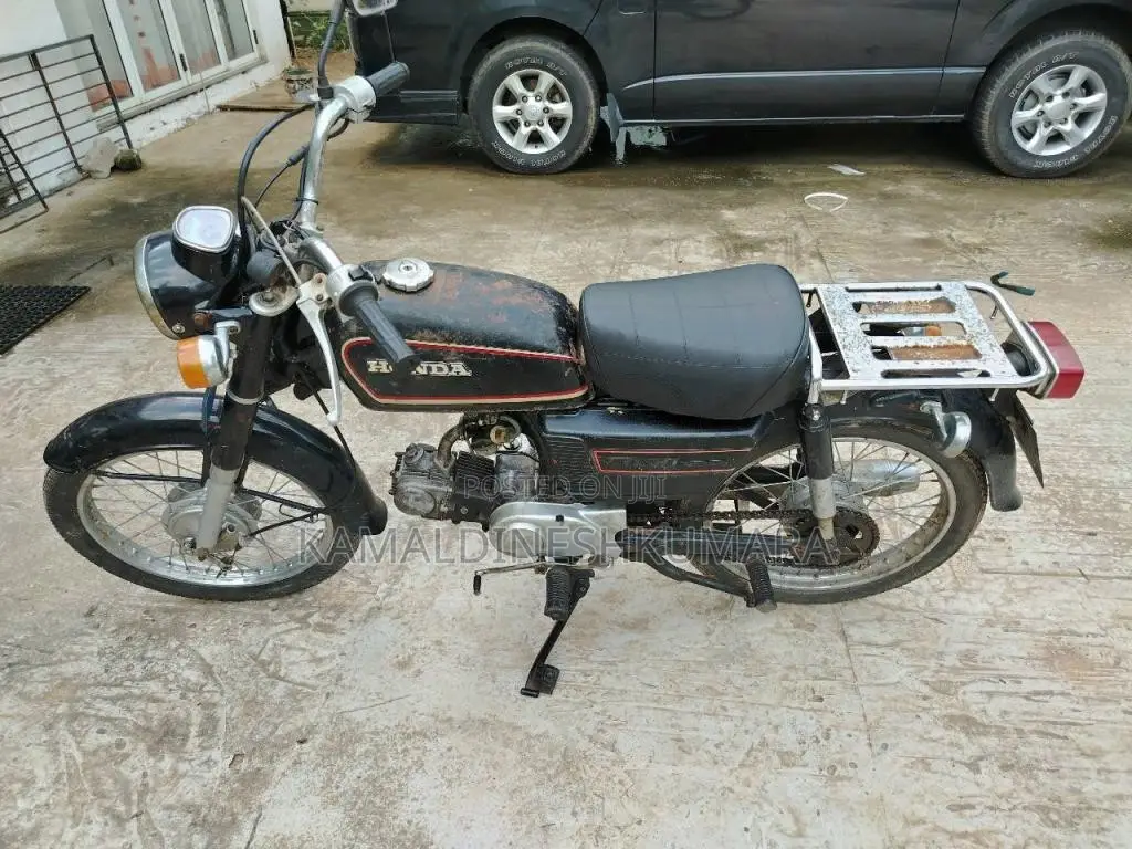 Honda CD 90 1995 Motorbike (Used)