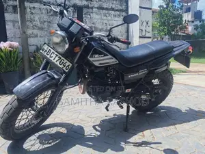Yamaha TW 2017 Motorbike (Used)