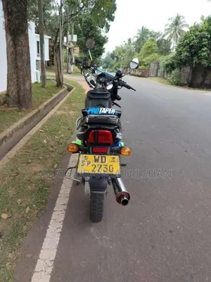 Bajaj CT-100 2010 Motorbike (Used)