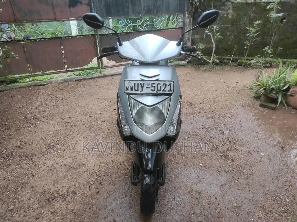 Honda Dio 2009 Motorbike (Used)