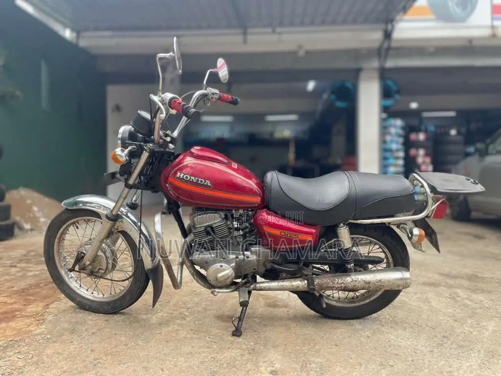 Honda CM 125 1987 Motorbike (Used)