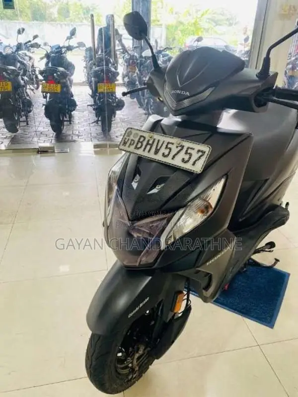 Honda Dio 2019 Motorbike (Used)